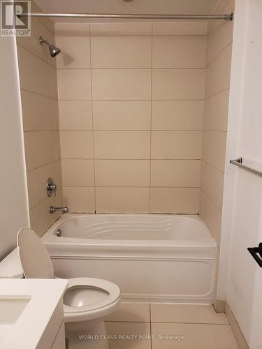 1506 - 426 University Avenue, Toronto, ON - Indoor Photo Showing Bathroom