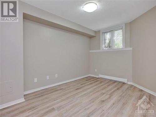 310 Briston Private, Ottawa, ON - Indoor Photo Showing Other Room