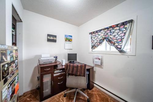 2027 Jim Smith Lake Road, Cranbrook, BC - Indoor Photo Showing Office