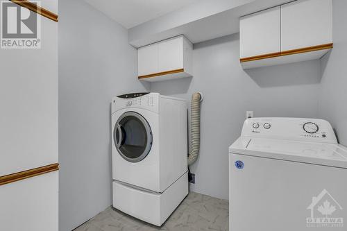 10931 Stampville Road, Iroquois, ON - Indoor Photo Showing Laundry Room