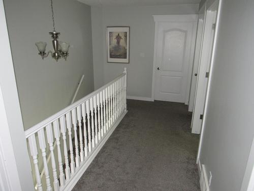 1447 37Th Street, Castlegar, BC - Indoor Photo Showing Other Room