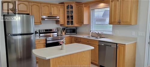 233 Rennick, Moncton, NB - Indoor Photo Showing Kitchen With Stainless Steel Kitchen With Double Sink