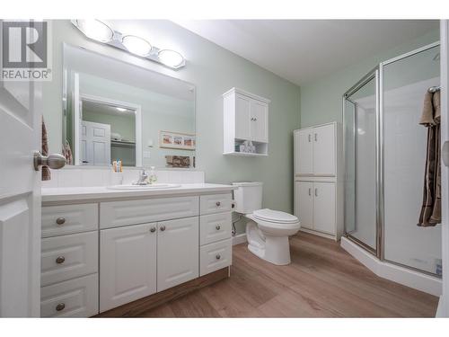 8412 Jubilee Road Unit# 201, Summerland, BC - Indoor Photo Showing Bathroom