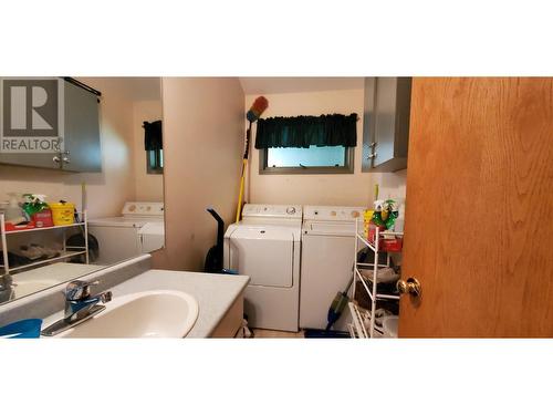 13969 Old Richter Pass Road, Osoyoos, BC - Indoor Photo Showing Laundry Room