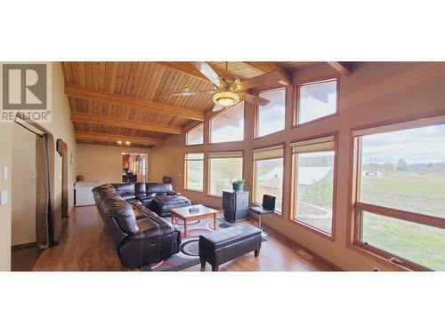 13969 Old Richter Pass Road, Osoyoos, BC - Indoor