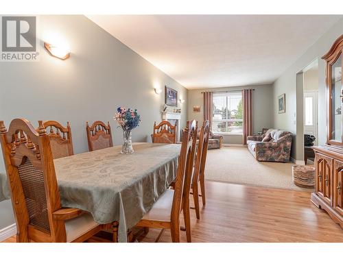 602 Spruceview Place, Kelowna, BC - Indoor Photo Showing Dining Room
