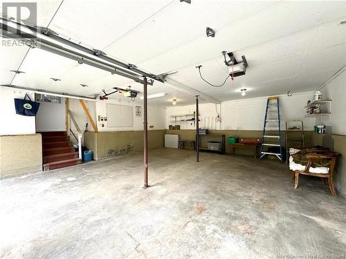 568 Bayview Drive, Saint Andrews, NB - Indoor Photo Showing Garage