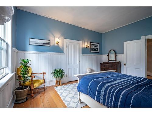 519 Cedar Street, Nelson, BC - Indoor Photo Showing Bedroom