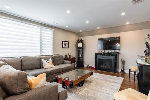 40 Main Street N, Waterdown, ON - Indoor Photo Showing Living Room With Fireplace