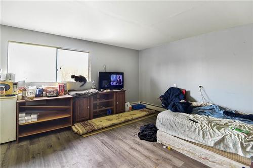 5661 Mccrea Road, Prescott, ON - Indoor Photo Showing Bedroom