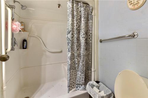 5661 Mccrea Road, Prescott, ON - Indoor Photo Showing Bathroom