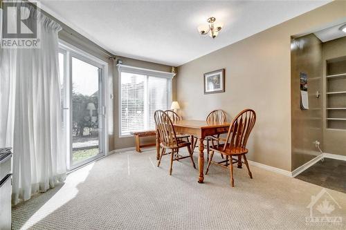 23 Banting Crescent, Ottawa, ON - Indoor Photo Showing Dining Room