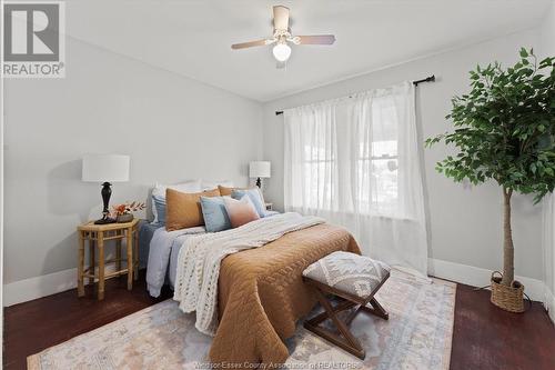 1014 Felix Avenue, Windsor, ON - Indoor Photo Showing Bedroom