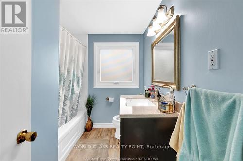63 - 5549 Empress Street, Windsor, ON - Indoor Photo Showing Bathroom