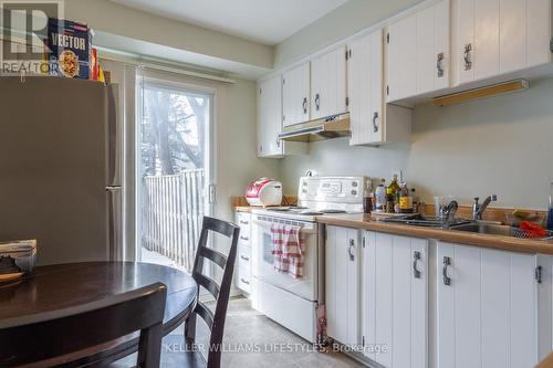 64 - 590 Millbank Drive, London, ON - Indoor Photo Showing Kitchen With Double Sink