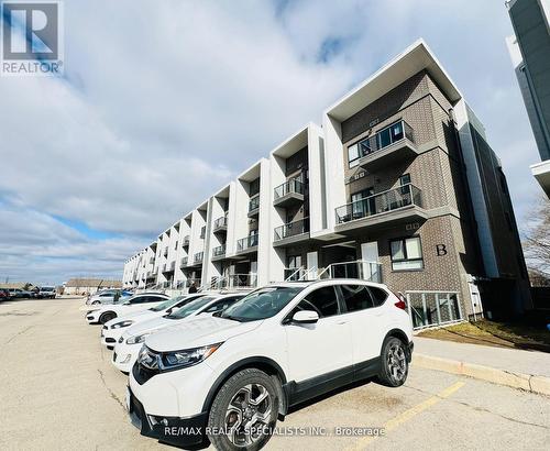 33A - 1430 Highland Road W, Kitchener, ON - Outdoor