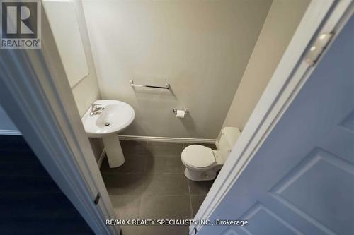 33A - 1430 Highland Road W, Kitchener, ON - Indoor Photo Showing Bathroom