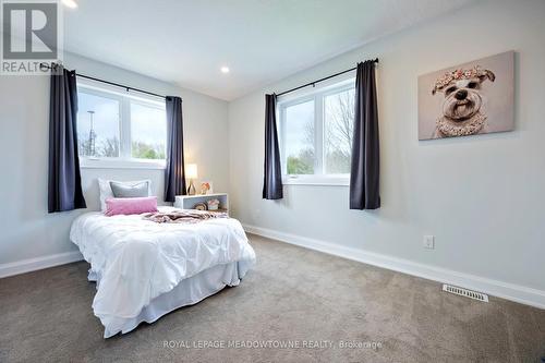 7624 Wellington Rd 51 Road, Guelph/Eramosa, ON - Indoor Photo Showing Bedroom