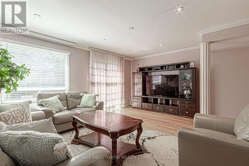 81 Chalfield Lane, Mississauga, ON - Indoor Photo Showing Living Room