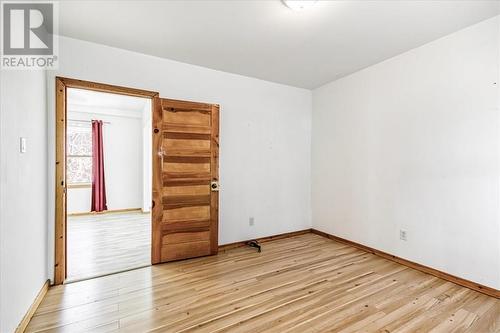 121 Park Street, Espanola, ON - Indoor Photo Showing Other Room