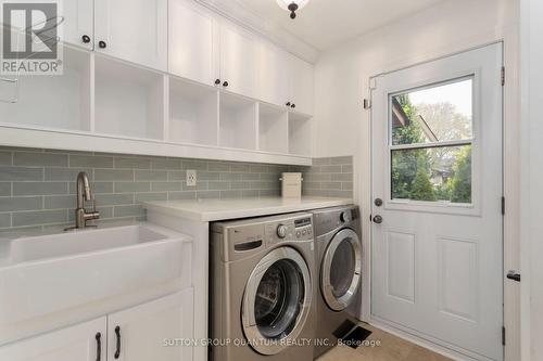 1929 Shannon Drive, Mississauga, ON - Indoor Photo Showing Laundry Room