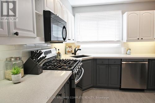 9 - 95 Fonthill Road, Hamilton, ON - Indoor Photo Showing Kitchen