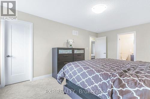 152 Cittadella Boulevard, Hamilton, ON - Indoor Photo Showing Bedroom