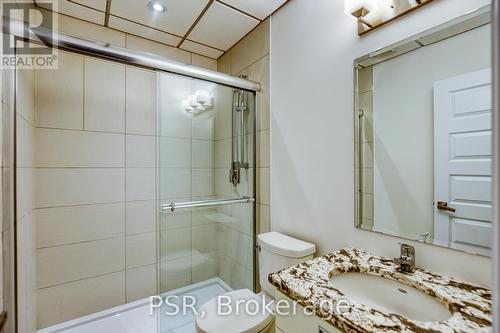 465 Thomas Slee Drive, Kitchener, ON - Indoor Photo Showing Bathroom