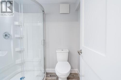 430 Woodbine Ave Avenue, Kitchener, ON - Indoor Photo Showing Bathroom