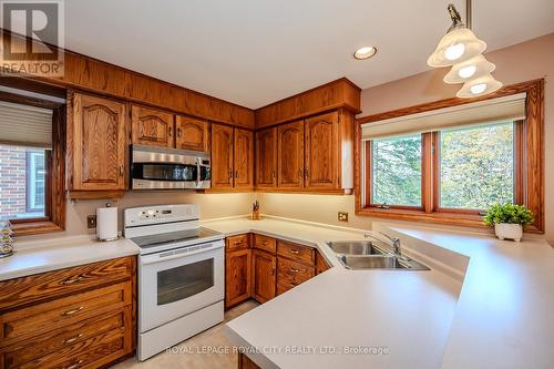 43 Edgehill Drive, Guelph, ON - Indoor Photo Showing Kitchen With Double Sink