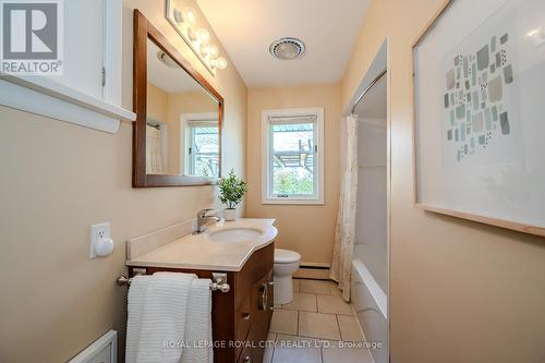 43 Edgehill Drive, Guelph, ON - Indoor Photo Showing Bathroom