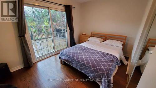 #Upper - 586 Chamberlain Road, Burlington, ON - Indoor Photo Showing Bedroom