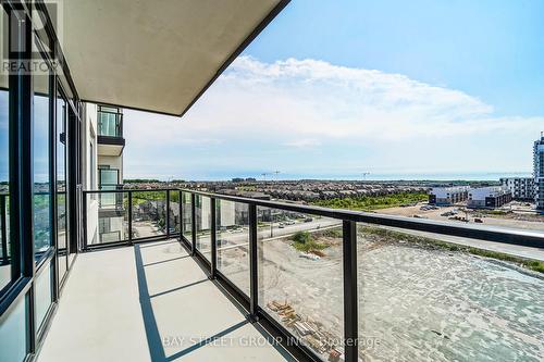 715 - 3200 William Coltson Avenue, Oakville, ON - Outdoor With View With Exterior
