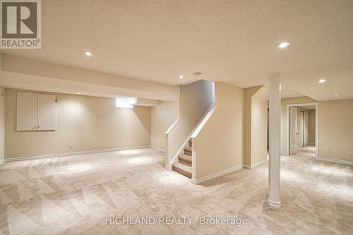 5895 Bell Harbour Drive, Mississauga, ON - Indoor