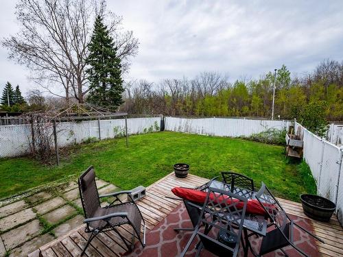 Cour - 8 Av. Greystone, Pointe-Claire, QC - Outdoor With Backyard