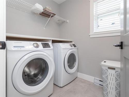 1192 Smokehouse Cres, Langford, BC - Indoor Photo Showing Laundry Room