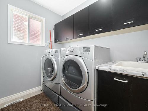 8 Romney Crt, Brampton, ON - Indoor Photo Showing Laundry Room