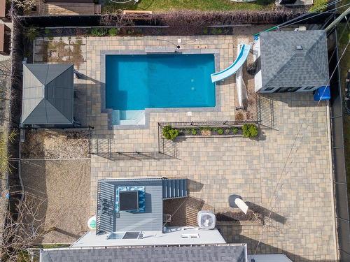 Cour - 138 Rue De La Bruyère, Saint-Amable, QC - Outdoor With In Ground Pool