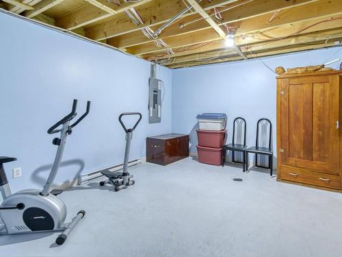 Office - 65 Rue David, Labelle, QC - Indoor Photo Showing Gym Room
