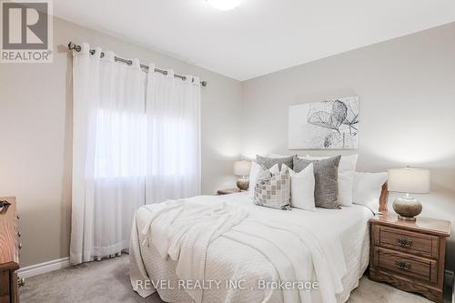 48 Liam Street, Kawartha Lakes, ON - Indoor Photo Showing Bedroom