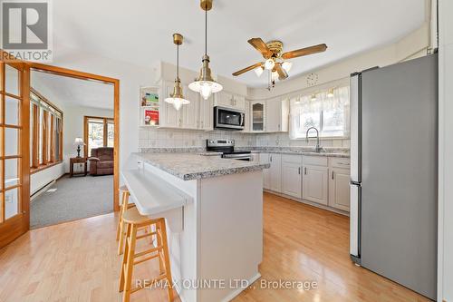 12112C Loyalist Parkway, Prince Edward County, ON - Indoor Photo Showing Kitchen With Upgraded Kitchen