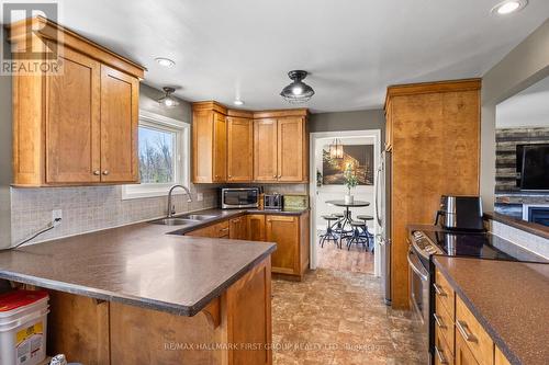 799 County Rd 24 Road, Kawartha Lakes, ON - Indoor Photo Showing Kitchen With Double Sink