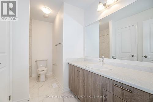 110 Shepherd Drive, Barrie, ON - Indoor Photo Showing Bathroom
