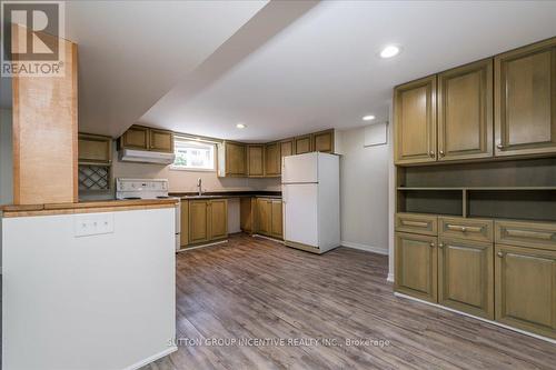 13 Esther Anne Drive, Orillia, ON - Indoor Photo Showing Kitchen