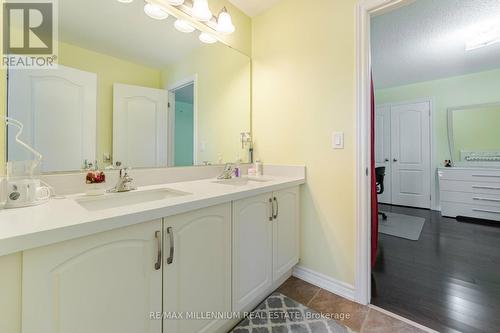36 Mountain Ridge Road, Brampton, ON - Indoor Photo Showing Bathroom