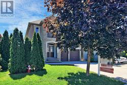120 DANIELSON COURT  Mississauga, ON L5B 4P6