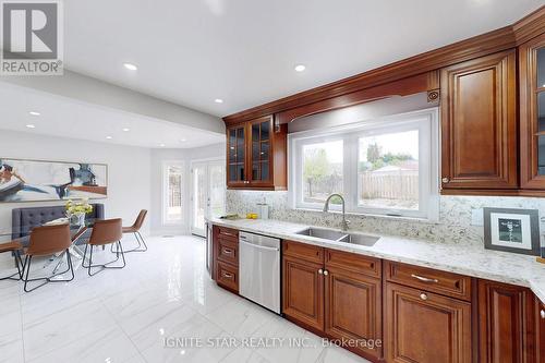 2012 Aldermead Road, Mississauga, ON - Indoor Photo Showing Kitchen