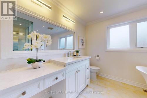 2012 Aldermead Road, Mississauga, ON - Indoor Photo Showing Bathroom