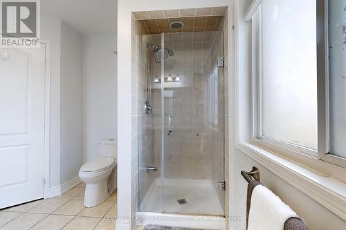 1418 Livesey Drive, Oshawa, ON - Indoor Photo Showing Bathroom