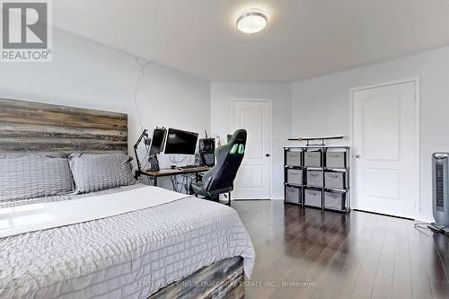 1418 Livesey Drive, Oshawa, ON - Indoor Photo Showing Bedroom